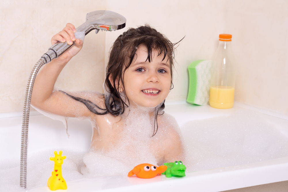 When can kids bathe themselves and teaching them correctly